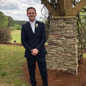 Meet your Posher, Drew